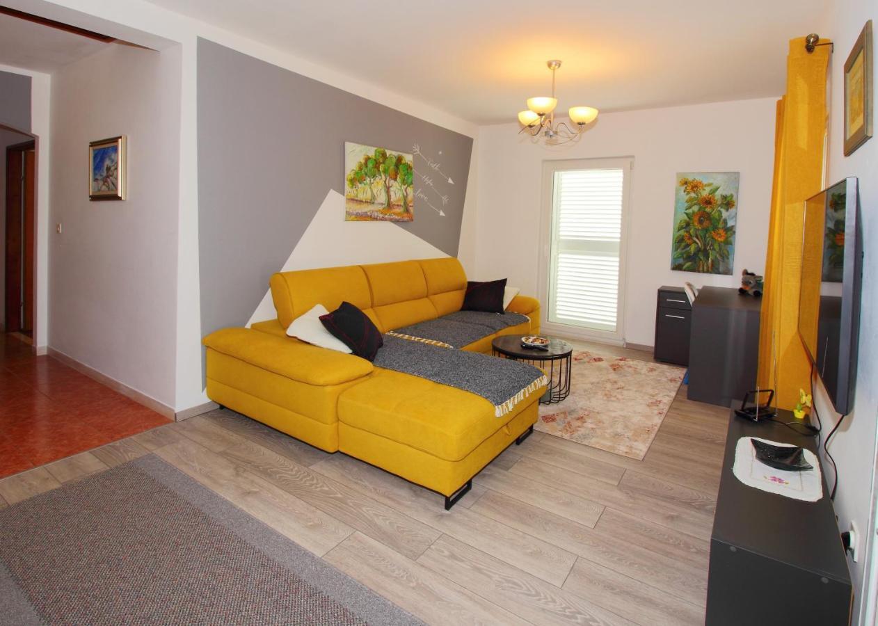 Apartment Marita Čilipi Kültér fotó